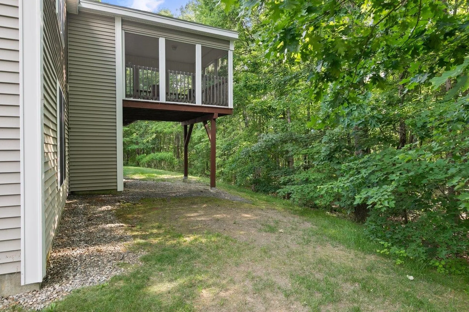 11 Pentucket Court Atkinson NH 03811