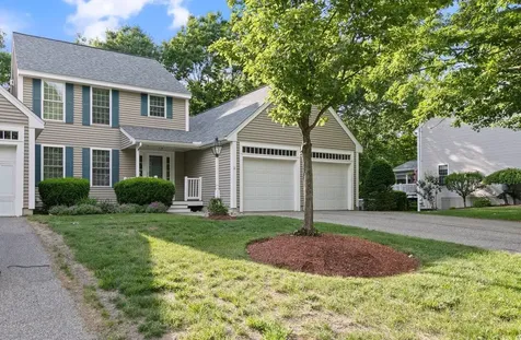 11 Pentucket Court Atkinson NH 03811