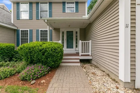 11 Pentucket Court Atkinson NH 03811
