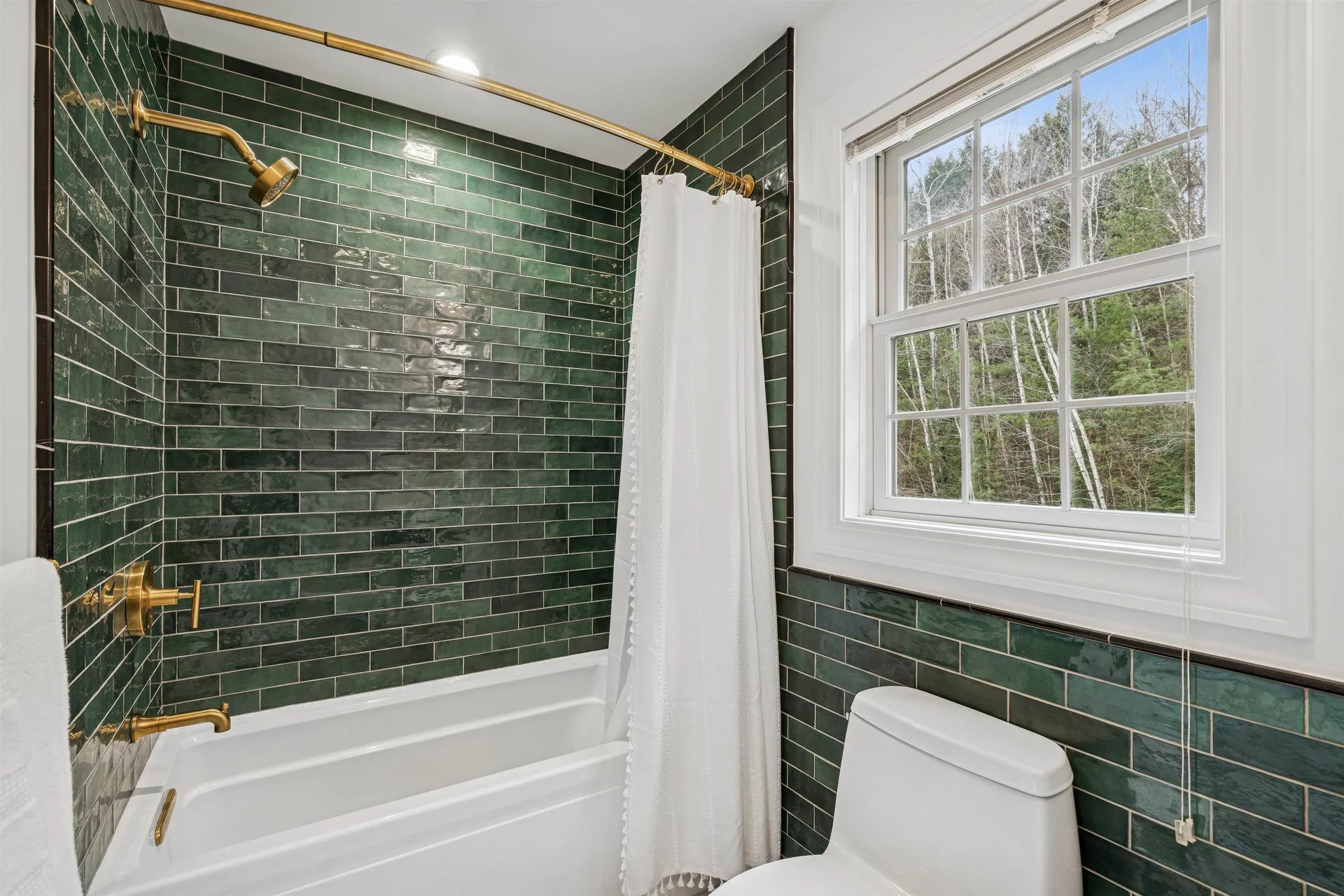 358 Cowdrey Path Woodstock VT 05071