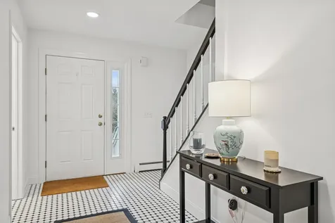 358 Cowdrey Path Woodstock VT 05071
