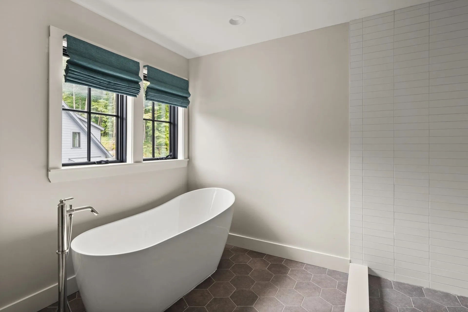 28-C Landing Circle Stowe VT 05672