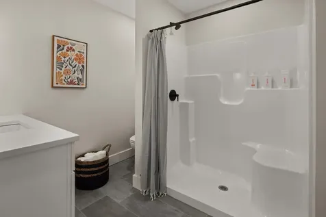 28-C Landing Circle Stowe VT 05672