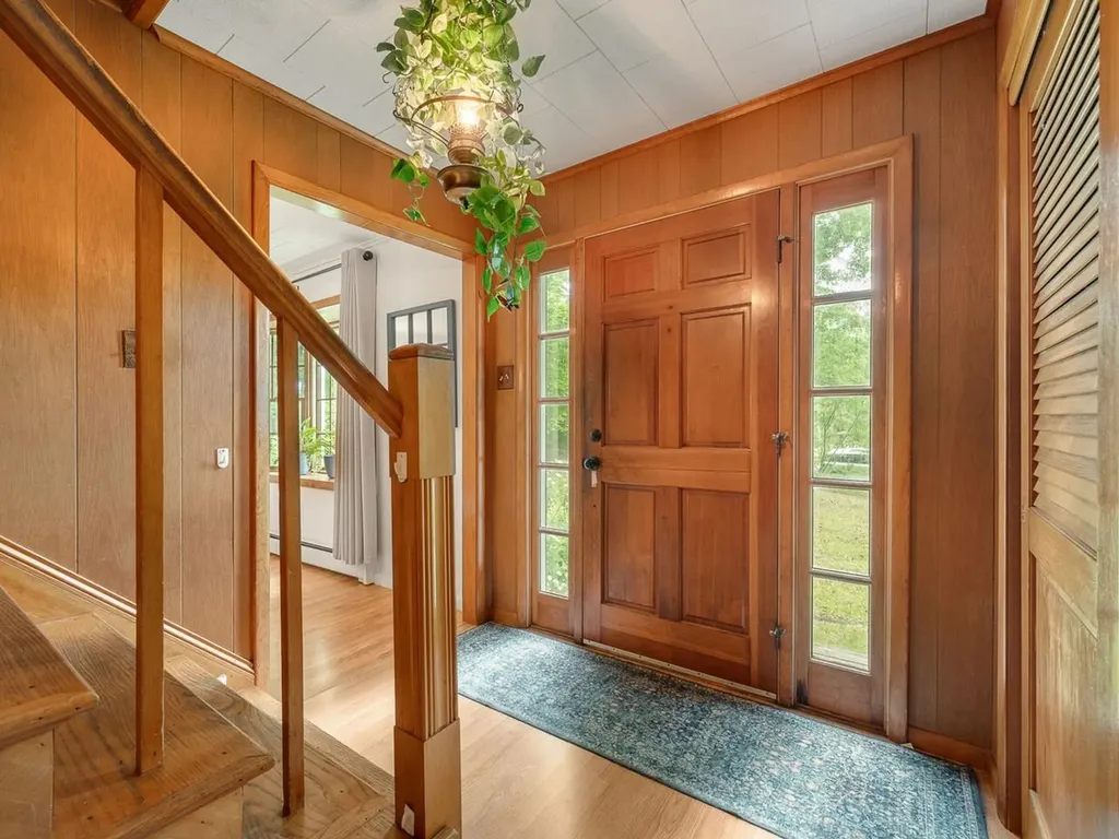 1128 Hardscrabble Road Bristol VT 05443