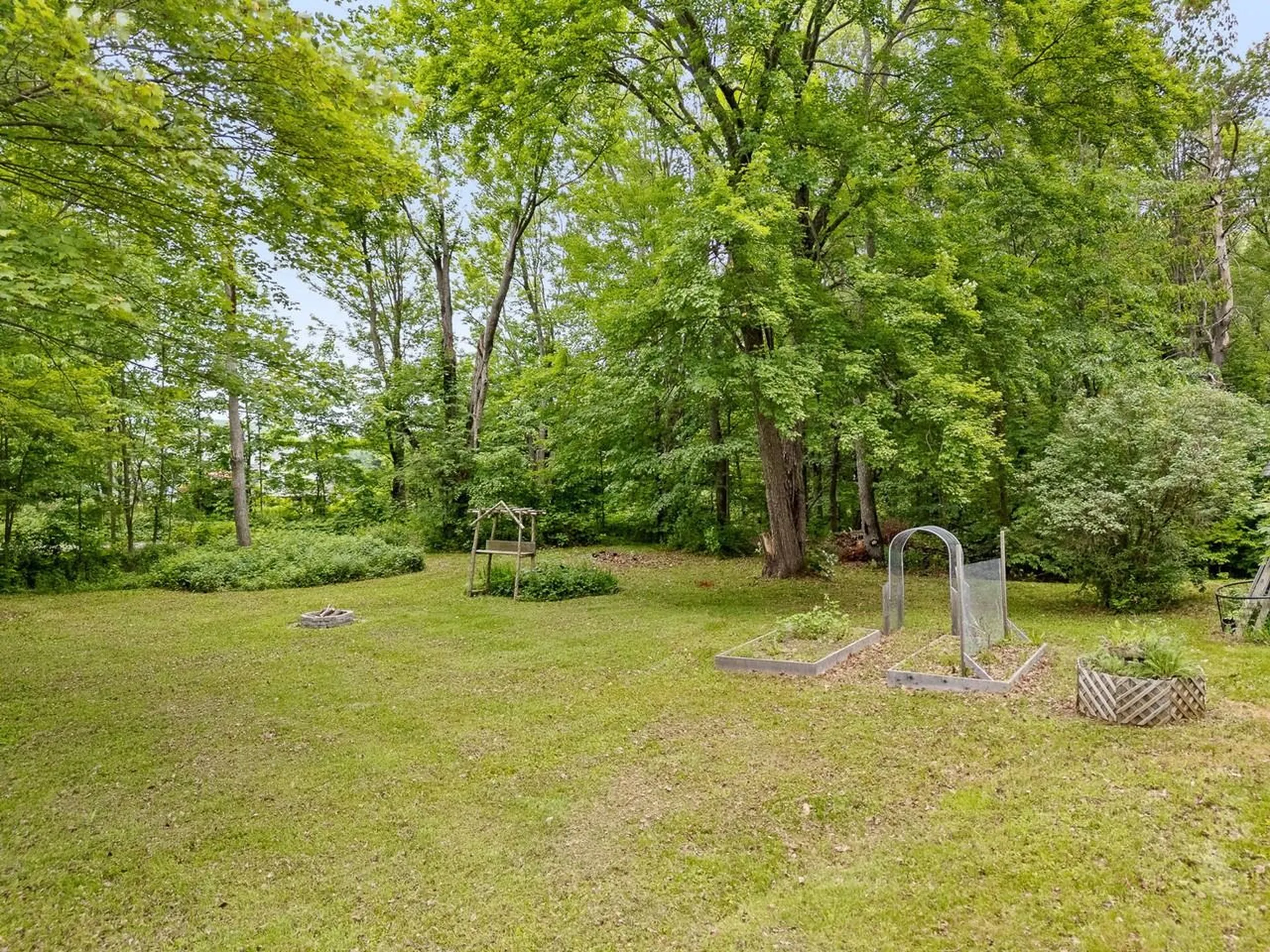 1128 Hardscrabble Road Bristol VT 05443