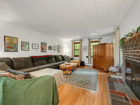 1128 Hardscrabble Road Bristol VT 05443