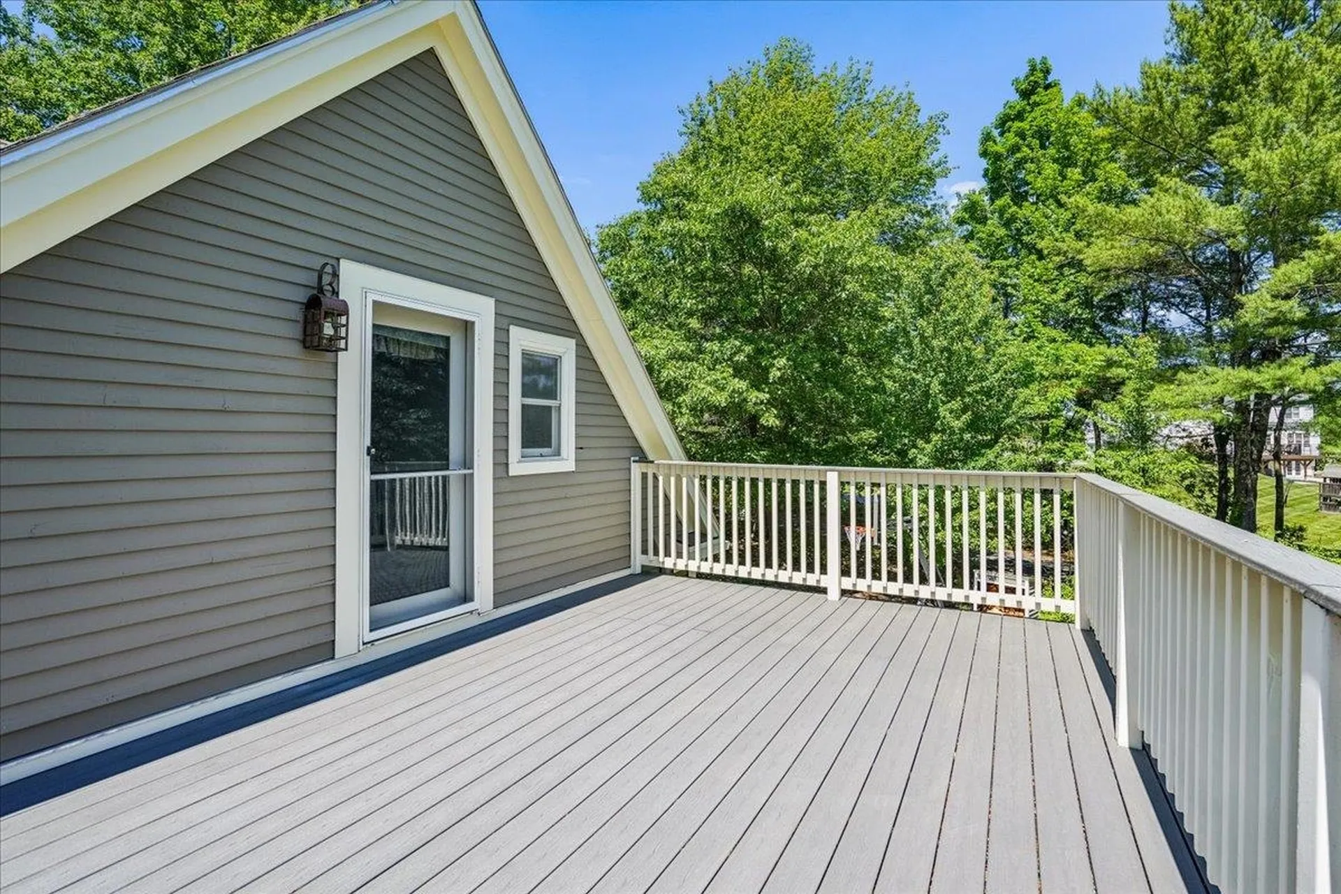 12 Middleton Drive Bedford NH 03110