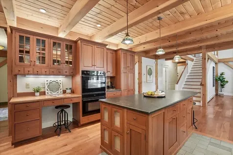 12 Middleton Drive Bedford NH 03110