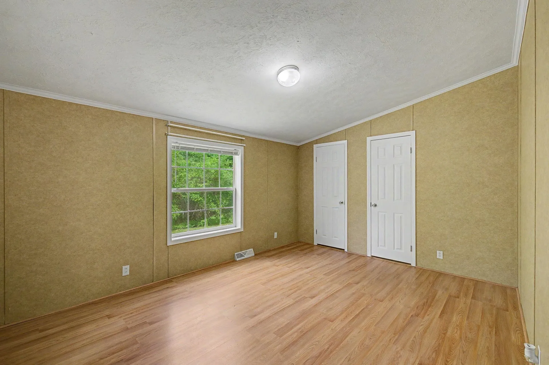 2 Tamarack Place Londonderry NH 03038