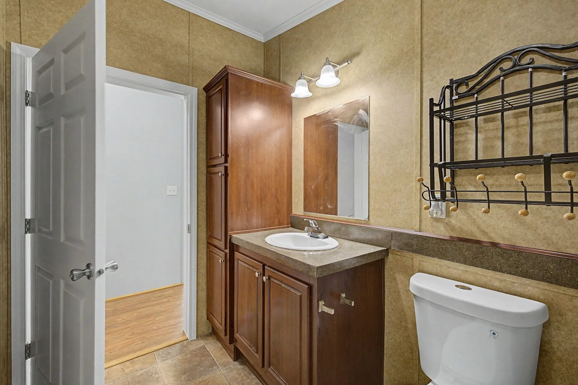 2 Tamarack Place Londonderry NH 03038