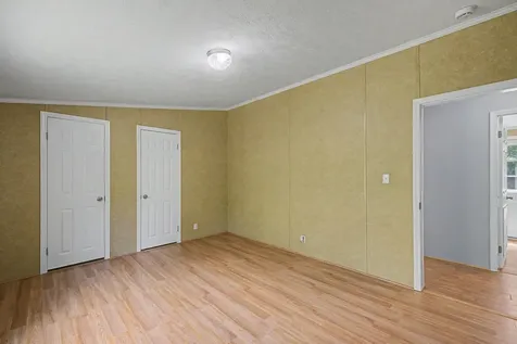 2 Tamarack Place Londonderry NH 03038