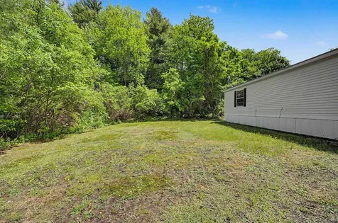 2 Tamarack Place Londonderry NH 03038
