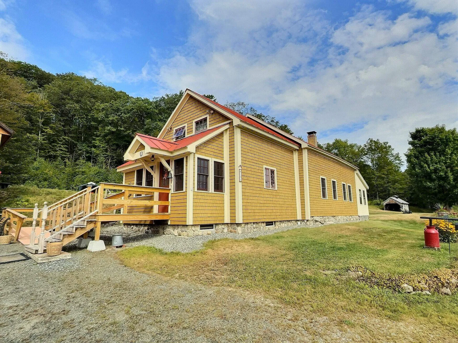 104 & 106 Newbury Road Sutton NH 03221