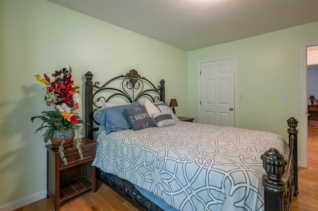 120 Camp Sargent Road Merrimack NH 03054