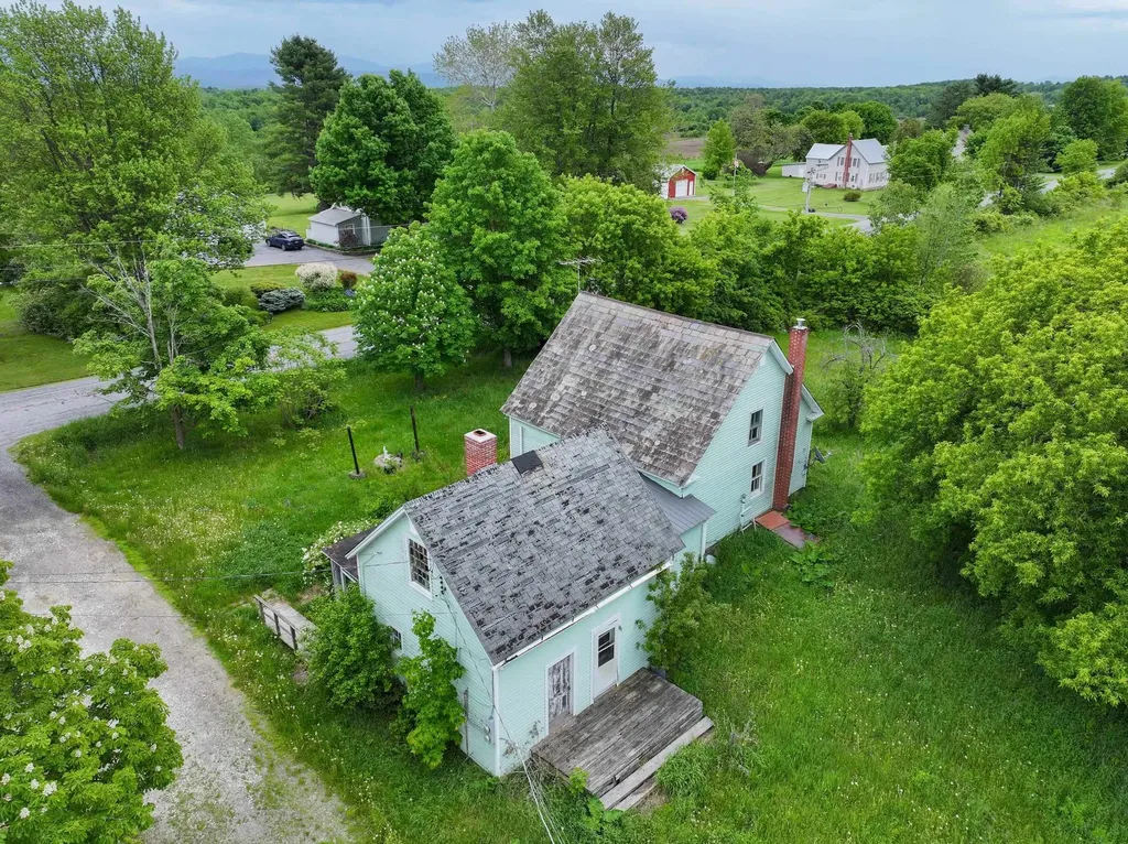 286 S. Bingham Street Cornwall VT 05753
