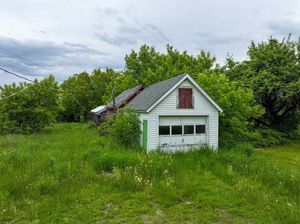 286 S. Bingham Street Cornwall VT 05753