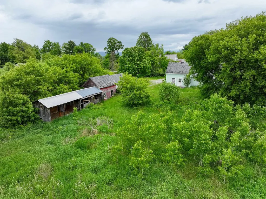 286 S. Bingham Street Cornwall VT 05753