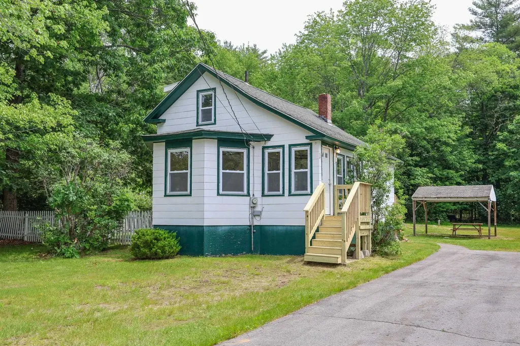 171 Eastern Avenue Rochester NH 03867