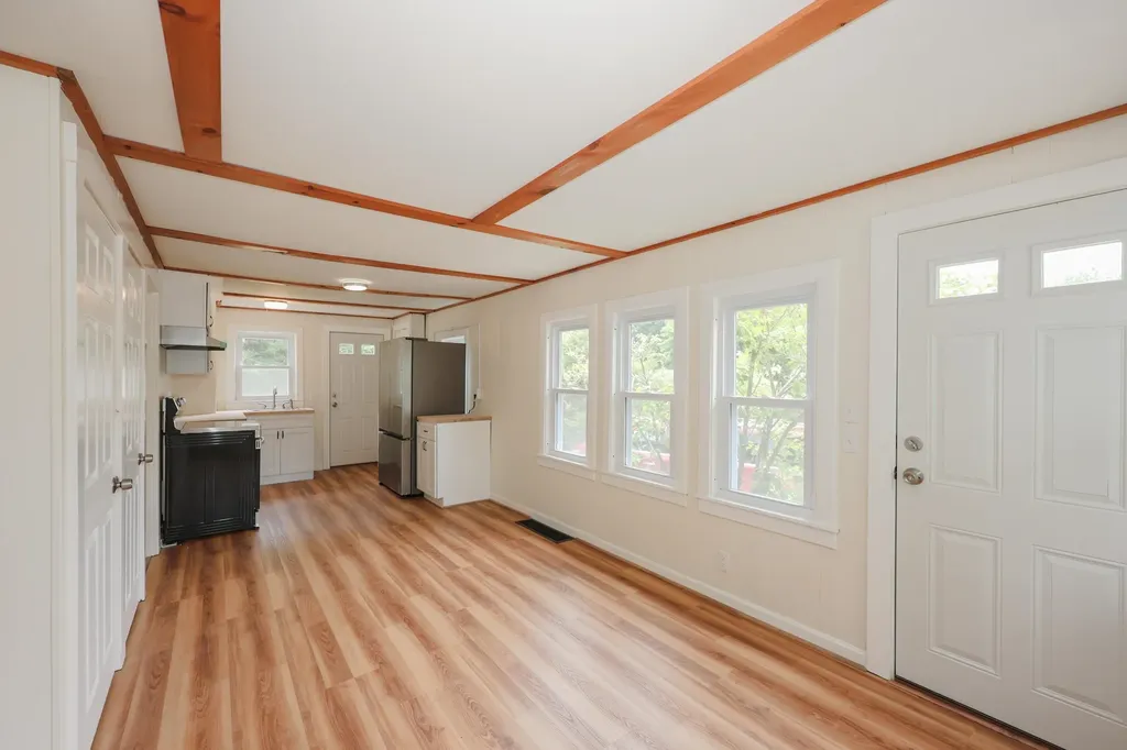 171 Eastern Avenue Rochester NH 03867