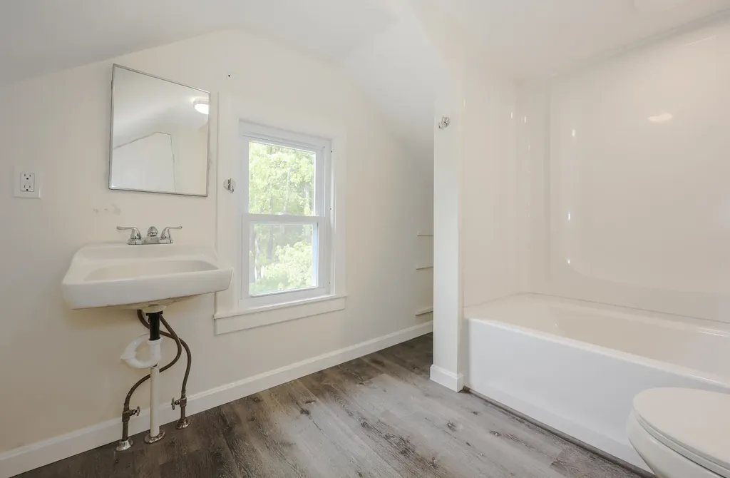 171 Eastern Avenue Rochester NH 03867
