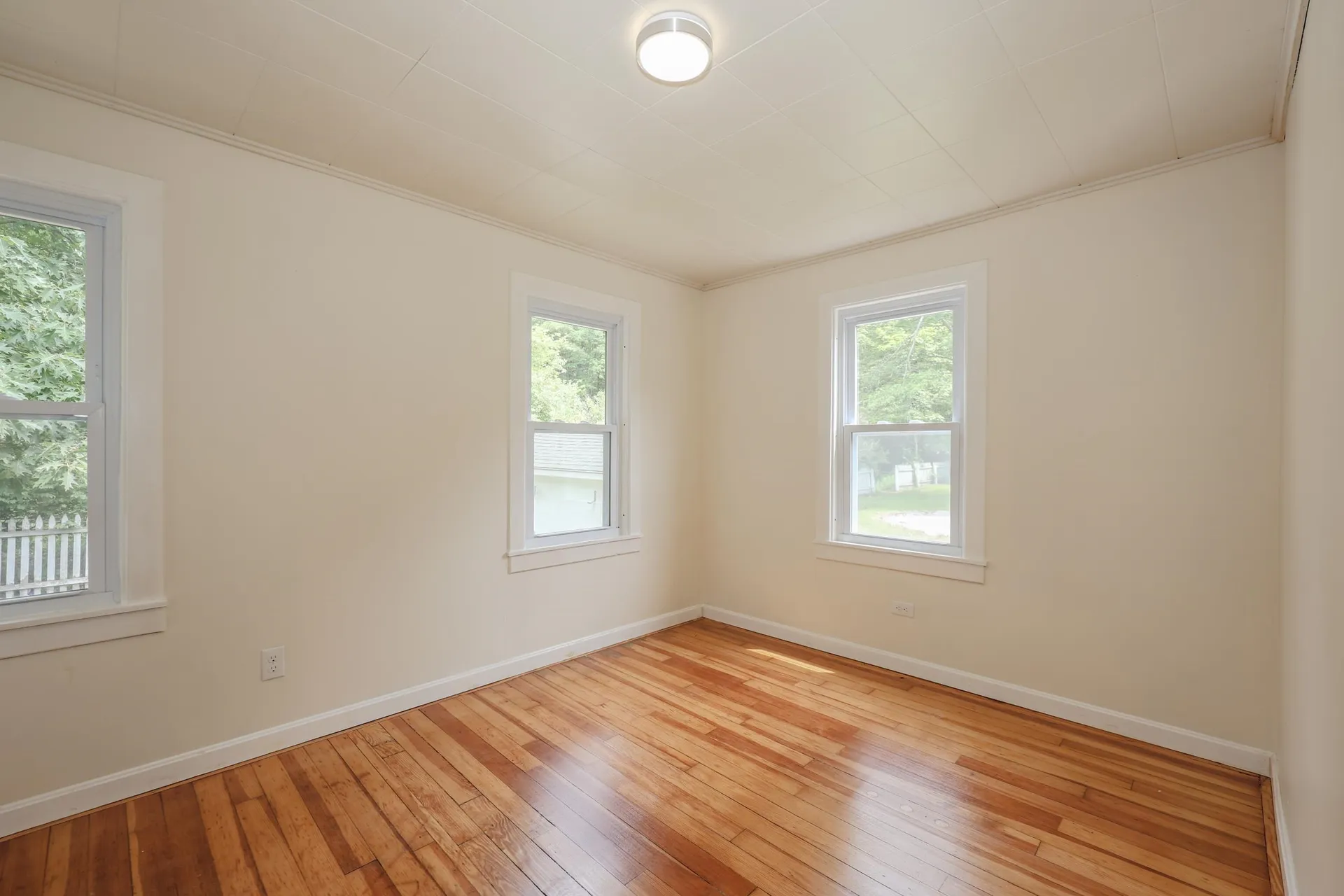 171 Eastern Avenue Rochester NH 03867