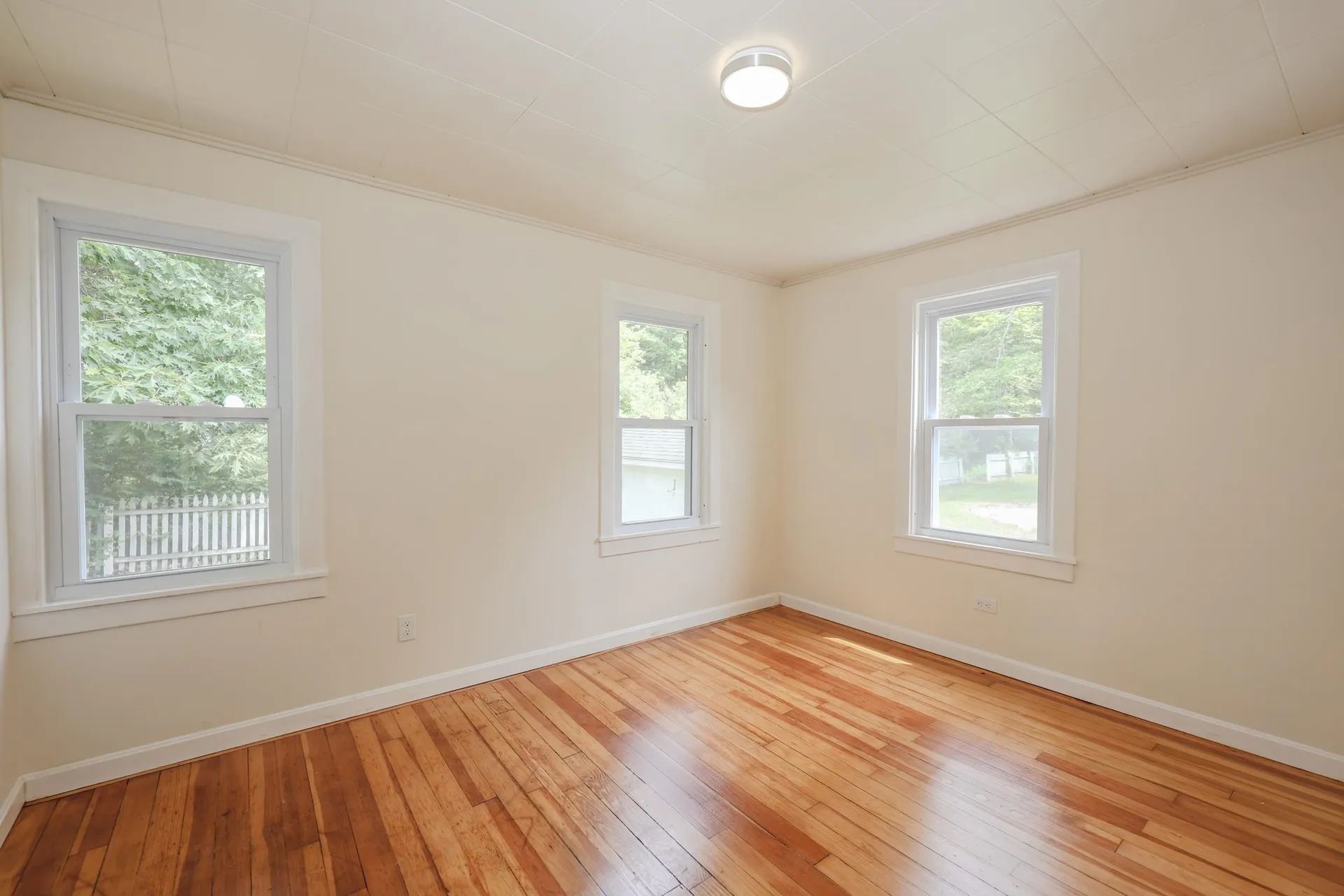 171 Eastern Avenue Rochester NH 03867