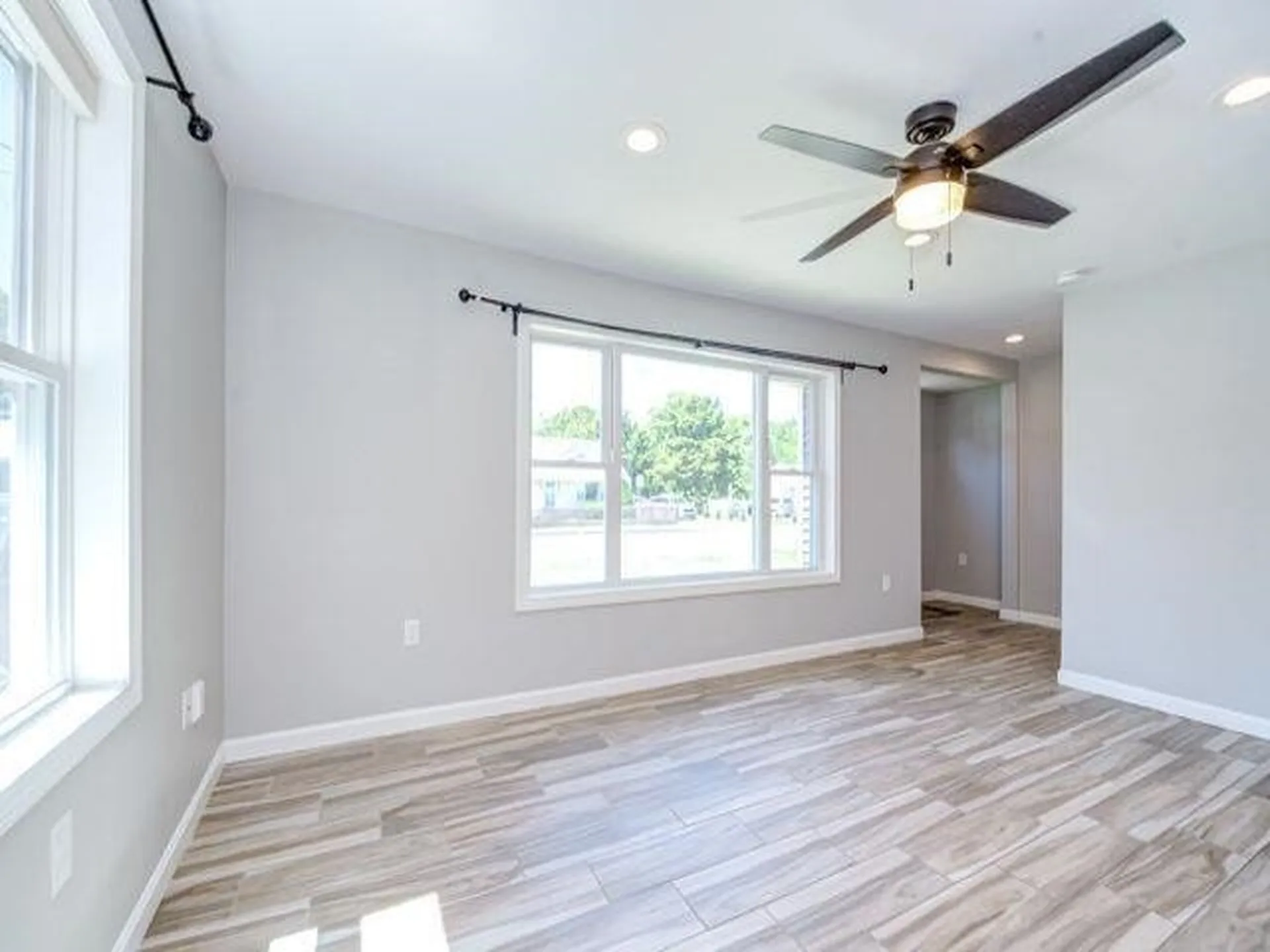 827 Nashua Road Dracut MA 01826