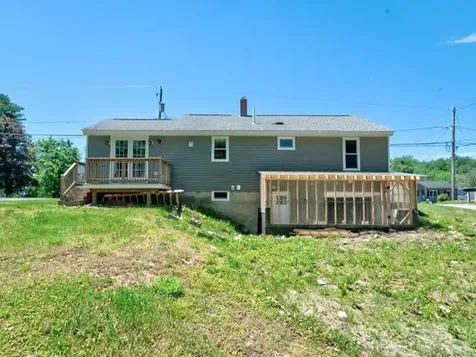 827 Nashua Road Dracut MA 01826