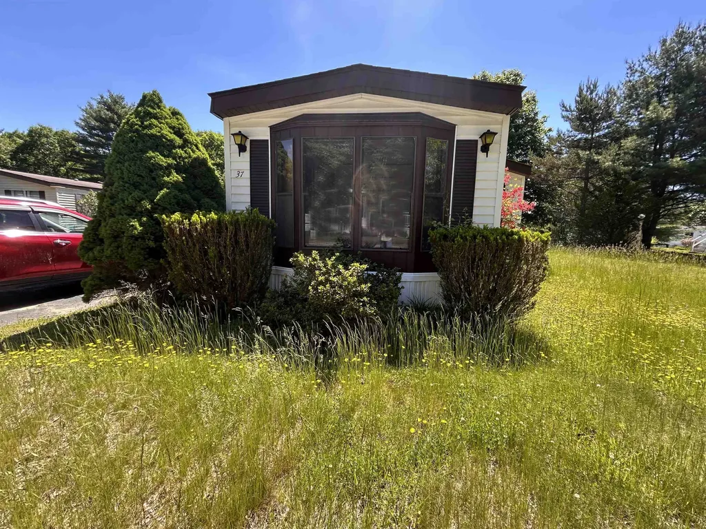 37 Monadnock Drive Rochester NH 03867