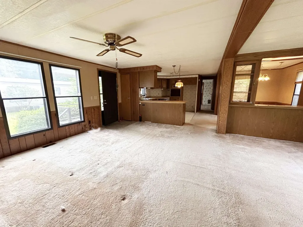 37 Monadnock Drive Rochester NH 03867