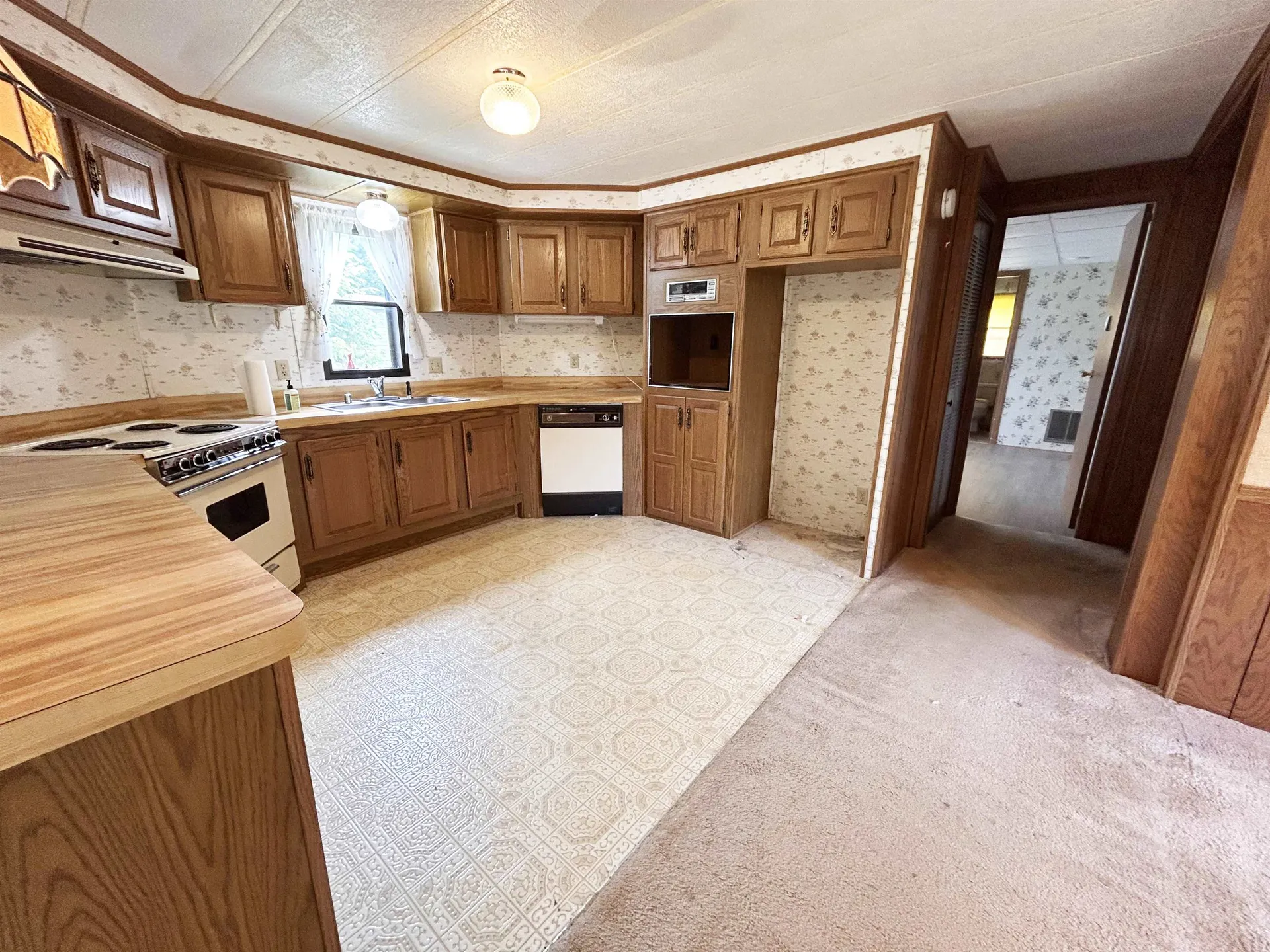 37 Monadnock Drive Rochester NH 03867