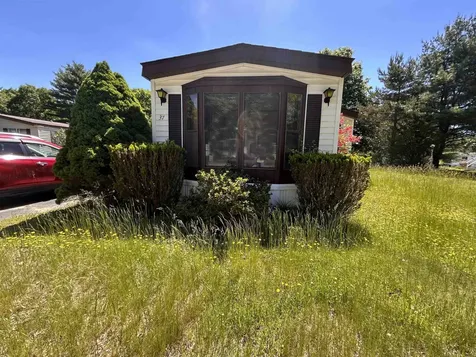 37 Monadnock Drive Rochester NH 03867