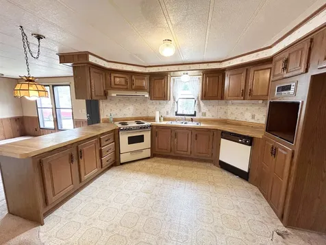 37 Monadnock Drive Rochester NH 03867