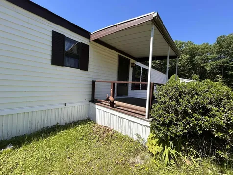 37 Monadnock Drive Rochester NH 03867