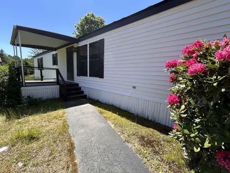 37 Monadnock Drive Rochester NH 03867