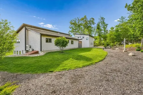 11 Wheeler Farm Road Bedford NH 03110