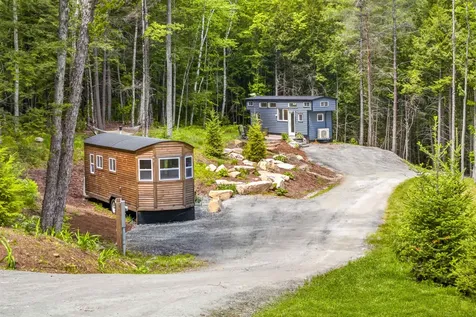 9 Beaver Pond Lane Jamaica VT 05343