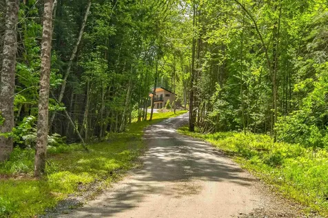 9 Beaver Pond Lane Jamaica VT 05343