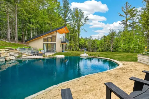 9 Beaver Pond Lane Jamaica VT 05343
