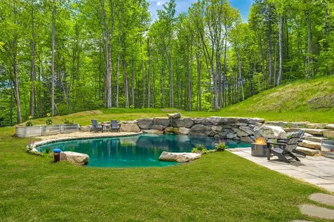 9 Beaver Pond Lane Jamaica VT 05343