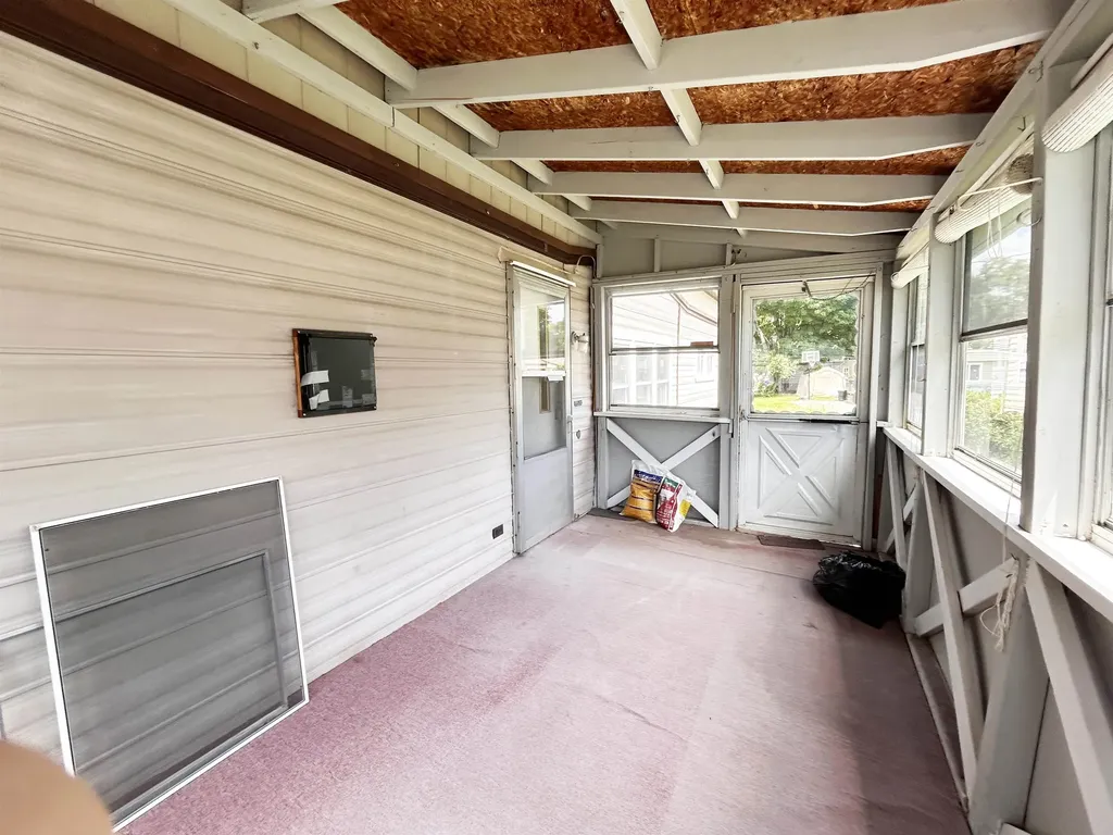 3 Willow Street Exeter NH 03833