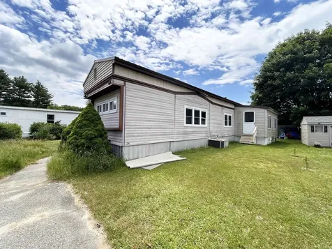 3 Willow Street Exeter NH 03833
