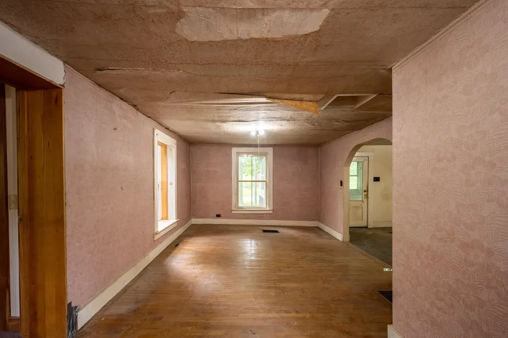 1519 Delong Road Cornwall VT 05753