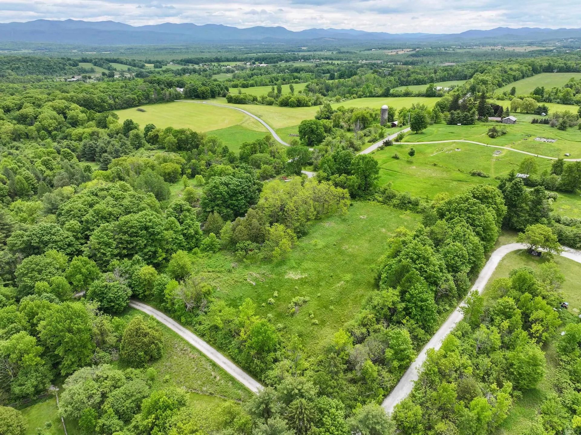 1519 Delong Road Cornwall VT 05753