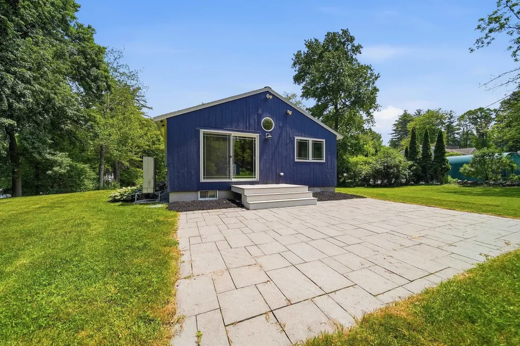 155 Lancaster Farm Road Salem NH 03079