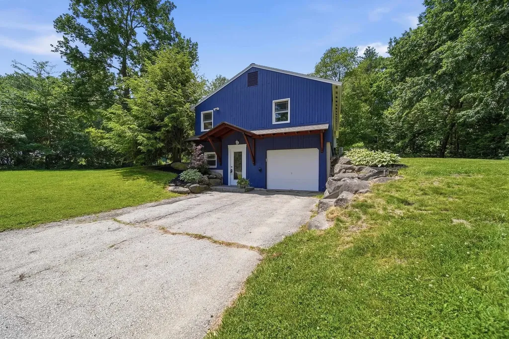 155 Lancaster Farm Road Salem NH 03079