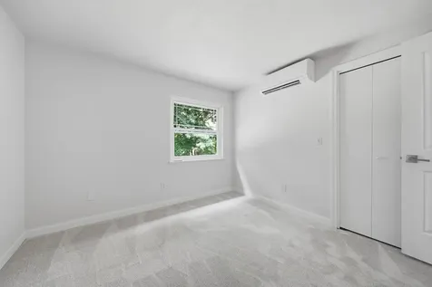 155 Lancaster Farm Road Salem NH 03079