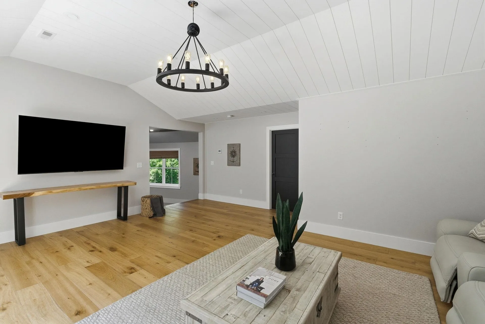 20 Cobbetts Pond Road Windham NH 03087