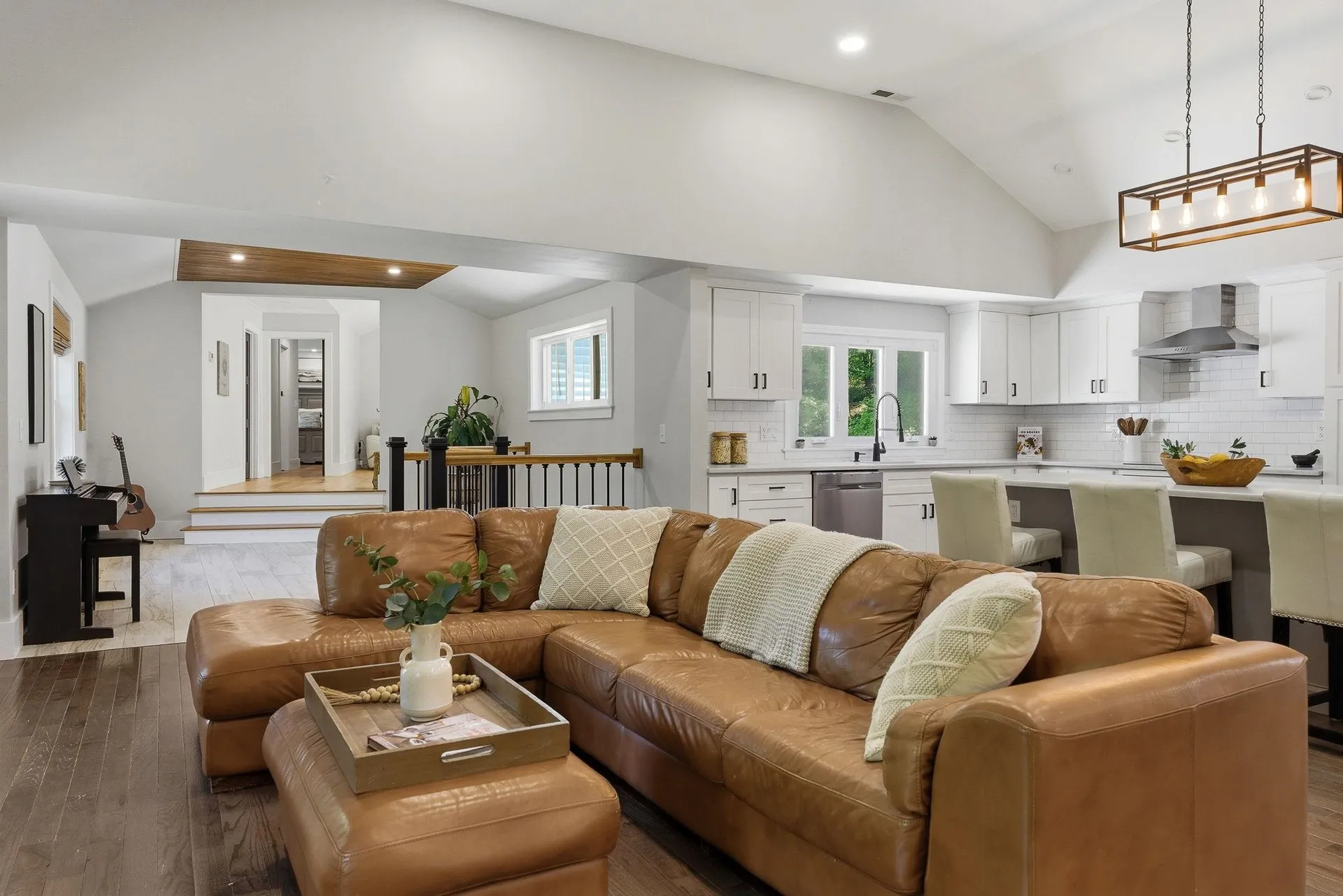 20 Cobbetts Pond Road Windham NH 03087