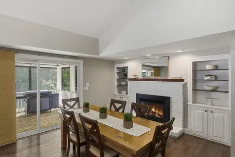 20 Cobbetts Pond Road Windham NH 03087